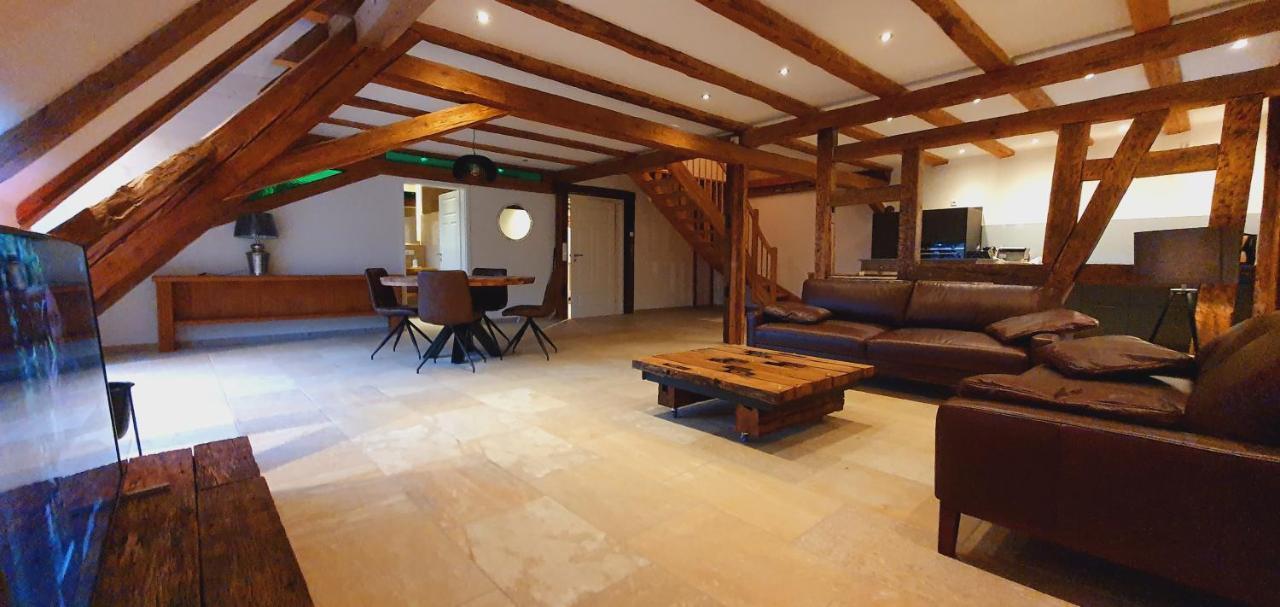 Gaestehaus Craintaler Muehle B&B Креглинген Экстерьер фото